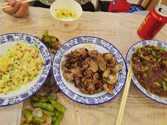 -江城燕子大排档(江汉路步行街店)