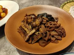 -闫府私房菜·老字号(恒隆店)