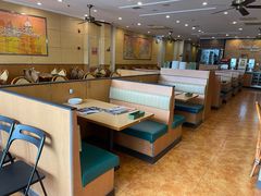 卡座-萨莉亚意式餐厅(三号湾广场店)