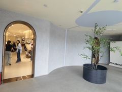 -HUG·拥抱咖啡(郑州宝龙广场店)