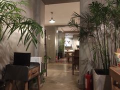 大堂-HIGH FIVE哈福手工汉堡(桂林路店)