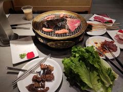 -山焱·炭火自助烤肉(周浦万达店)