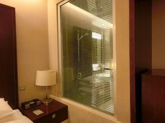 -上海龙之梦万丽酒店