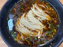 -丽影重庆小面(定西路店)