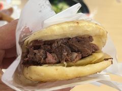 -闫家驴肉老店(华电一校店)