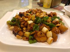 宫保鸡丁-东四民芳餐厅(世茂工三店)
