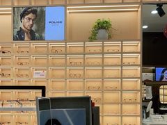 -一代眼镜·蔡司配镜(浦东大拇指广场店)