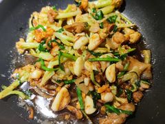 -呷湘厨·鱼汤捞饭·剁椒鱼头·辣椒炒肉(国家会展中心店)
