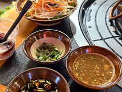 -阿山卓·野生菌火锅·纳西火塘烤肉