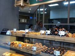 面包甜点陈列柜-六贤记(文三店)