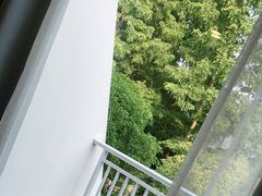 -上海怡沁园度假酒店