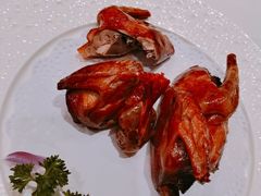 脆皮乳鸽-大海湾酒楼(人南店)