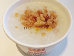 咸蛋黄鸡丝粥-麦当劳(南京路四店)