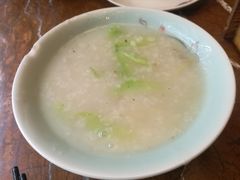咸骨粥-广东道至正餐厅(区庄店)