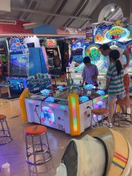 -卡通尼乐园(上海安亭店)