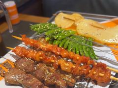 -三兄弟灰太狼烧烤.龙虾烤鱼(上海交大店)