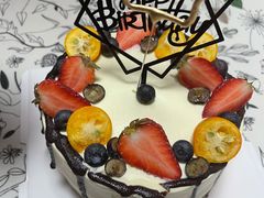 -咖咖熊蛋糕定制·英国蓝风车动物性淡奶油