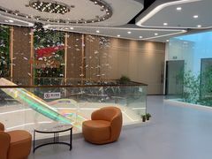 -英派斯健身旗舰店(海信国际中心馆)