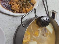 -肥仔文澳门猪骨煲(南京西路店)