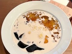 -RUXU入续糖水铺与包(卓悦中心店)