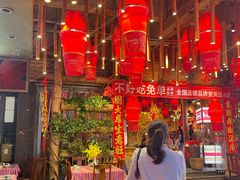 -老滇山寨•云南特色菜•地方菜•民族风情歌舞表演(金碧店)