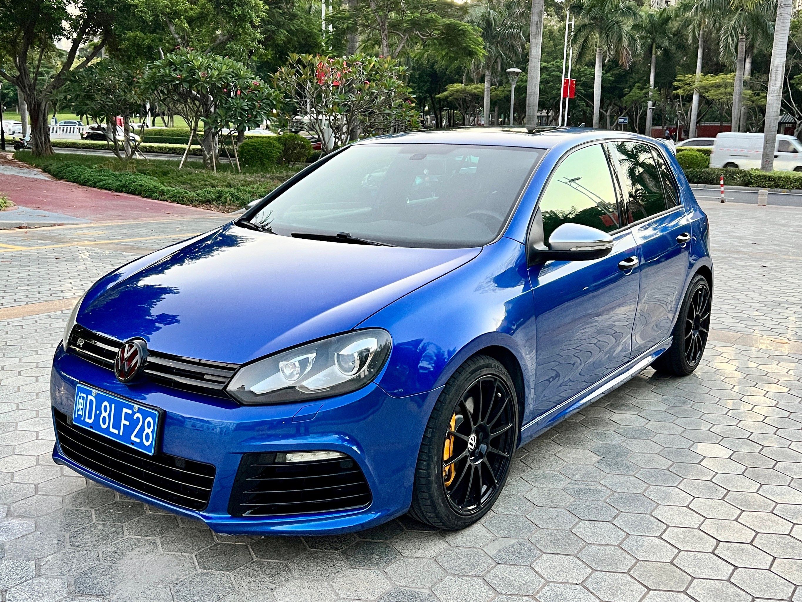 14年8月上牌大众高尔夫r,2