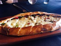 牛肉奶酪皮塔饼-Efes Turkish & Mediterranean Cuisine 艾菲斯餐厅(陆家嘴店)