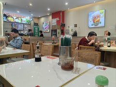 -万煲旺·香港老传承煲仔饭·猪杂汤(客村店)