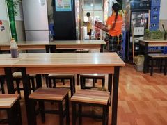 -老字号杨坡红油米线腊汁肉夹馍(东四道巷店)