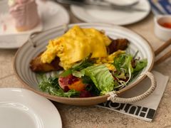 -玲婧胡同·生日蛋糕·餐厅(嘉里城店)