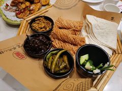 -丁里羊肉小镇(天鹅湖总店)