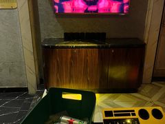 -皇马纯KTV·量贩·聚会(民治店)