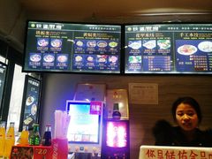 -铁蛋鸡汤刀削面(金水路店)