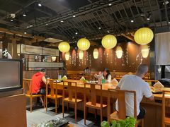 -呷哺呷哺(普陀乐购真北店)