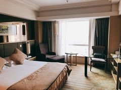 -南京双门楼宾馆(盐仓桥地铁站阅江楼店)