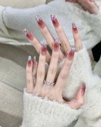 -悦指间美甲美睫