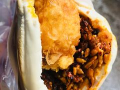 -清真马乐贝腊牛肉蛋黄菜夹馍(马蓉洒金桥店)