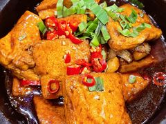 傣家石锅焖豆腐-滇越乘象云南餐厅(豆各庄店)