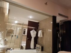 -广州白云机场雅高铂尔曼大酒店