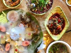 -傣家寨花园主题餐厅