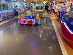 -爱玩嘉年华(龙湖杭州金沙天街店)