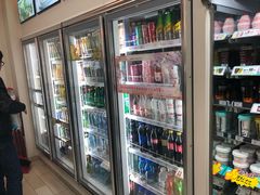 -全家便利店(天目山路三店)