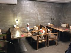 -HIGH FIVE哈福手工汉堡(桂林路店)