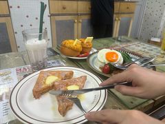 -兴华里茶记(禅城同济首店)
