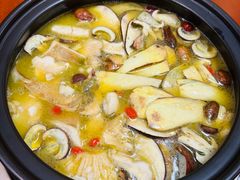 -菌之家·专业纯野生菌火锅·特色炒菌