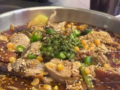 -蓉三少冒烤鸭·四川小吃集(北京首店)