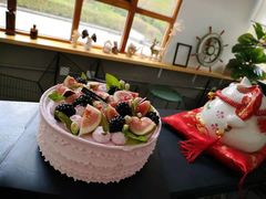 -小苍兰风铃草·礼物蛋糕(沈阳店)