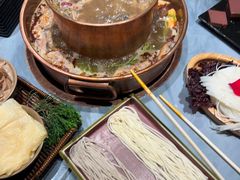 -慢丽江·云南野生菌土鸡锅(付家庄店)