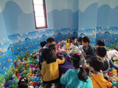 -安徒生童话乐园