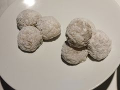 干炸小丸子-四季民福烤鸭店(王府井灯市口店)
